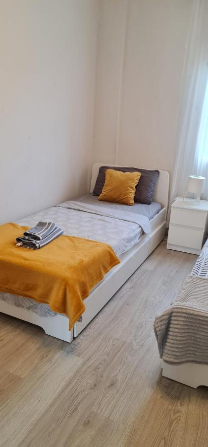 Cozy Modren Apartment On Malvarrosa Beach Valence Extérieur photo