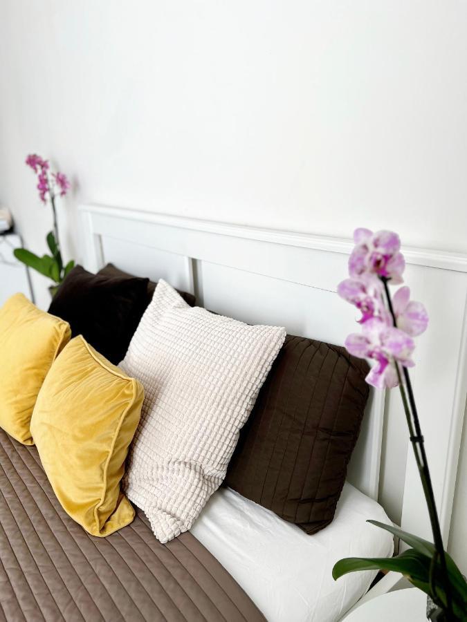 Cozy Modren Apartment On Malvarrosa Beach Valence Extérieur photo